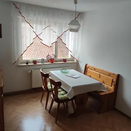 Διαμέρισμα In *